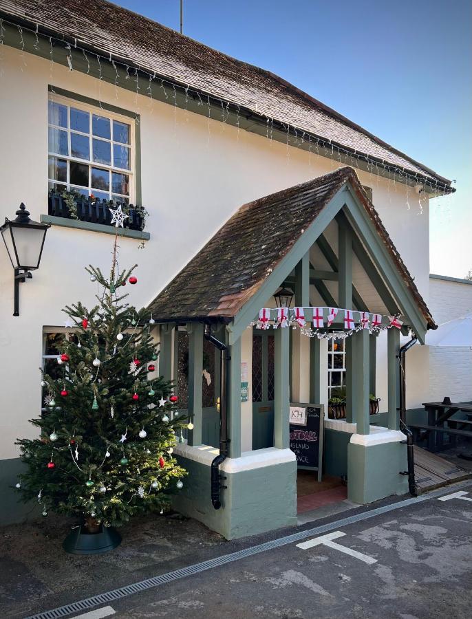 Hotel The Kings Head Dorking Exterior foto